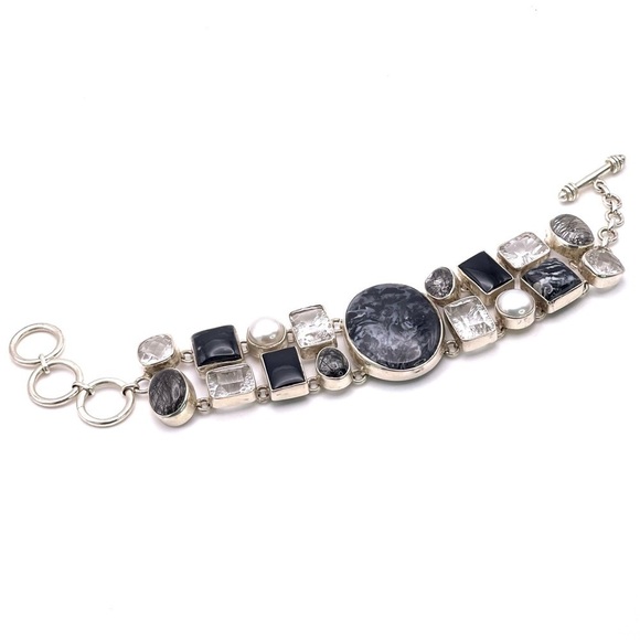 Rutilated Quartz Crystal Quartz Onyx Sterling Silver Toggle BraceletB143